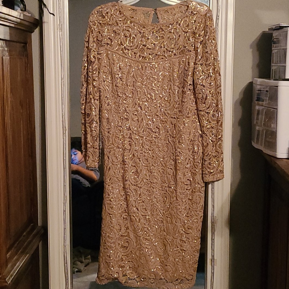 Women dress